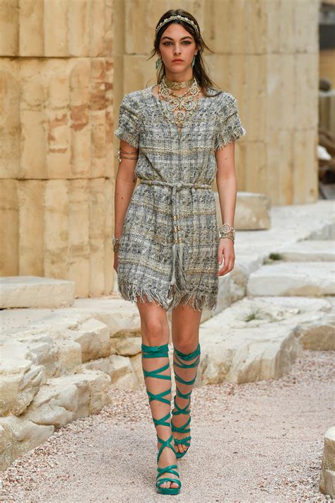 chanel defilé 2018|chanel resort dresses.